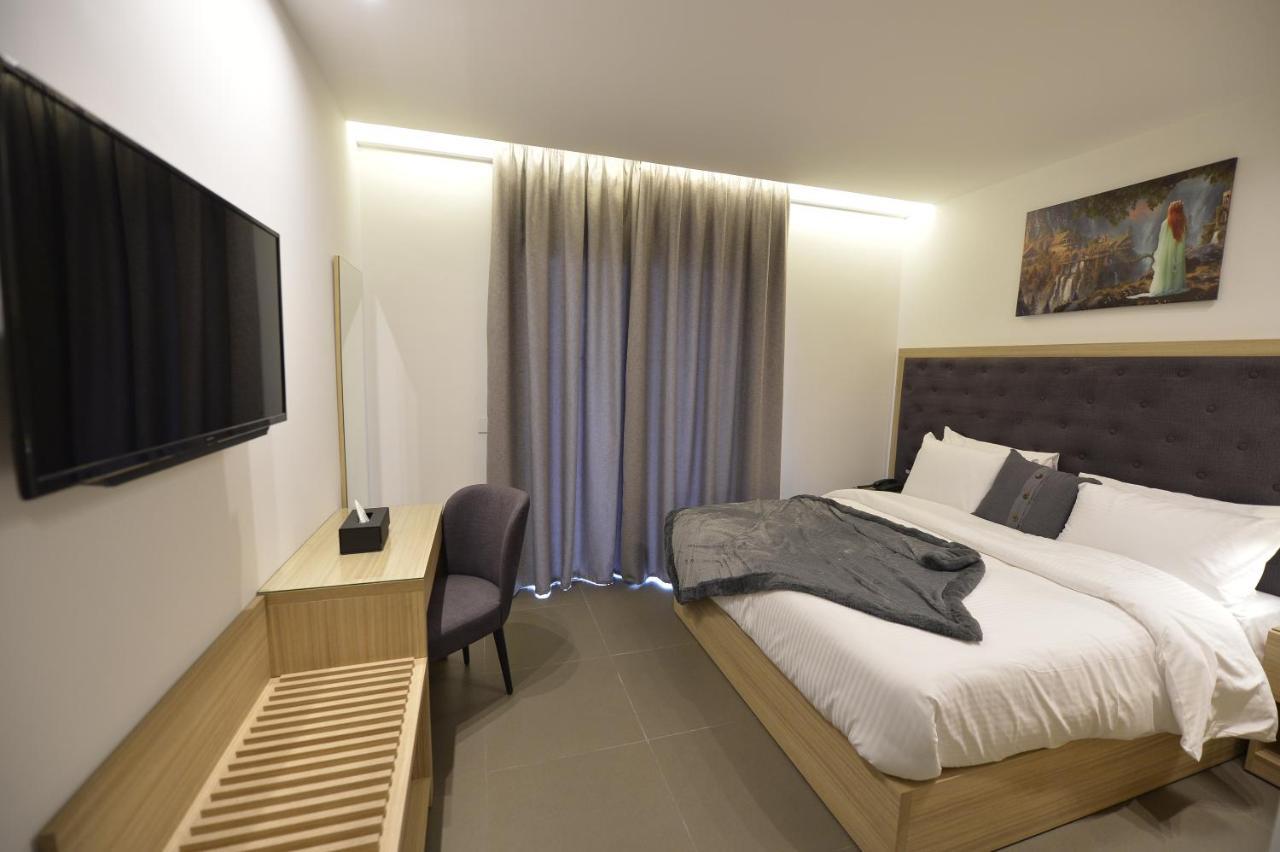 Zett Hotel Jounieh Exterior foto